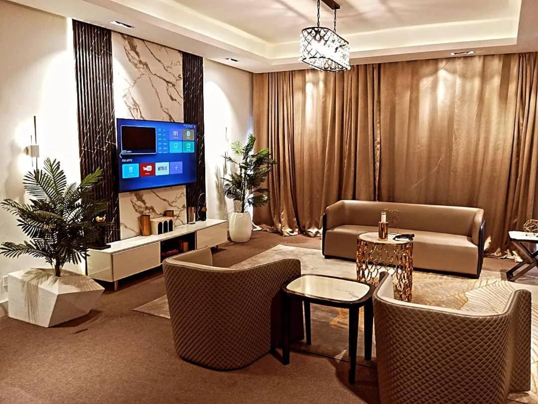 Sujimoto Residences Macdonald 拉各斯 外观 照片