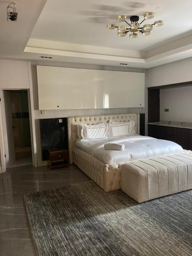 Sujimoto Residences Macdonald 拉各斯 外观 照片