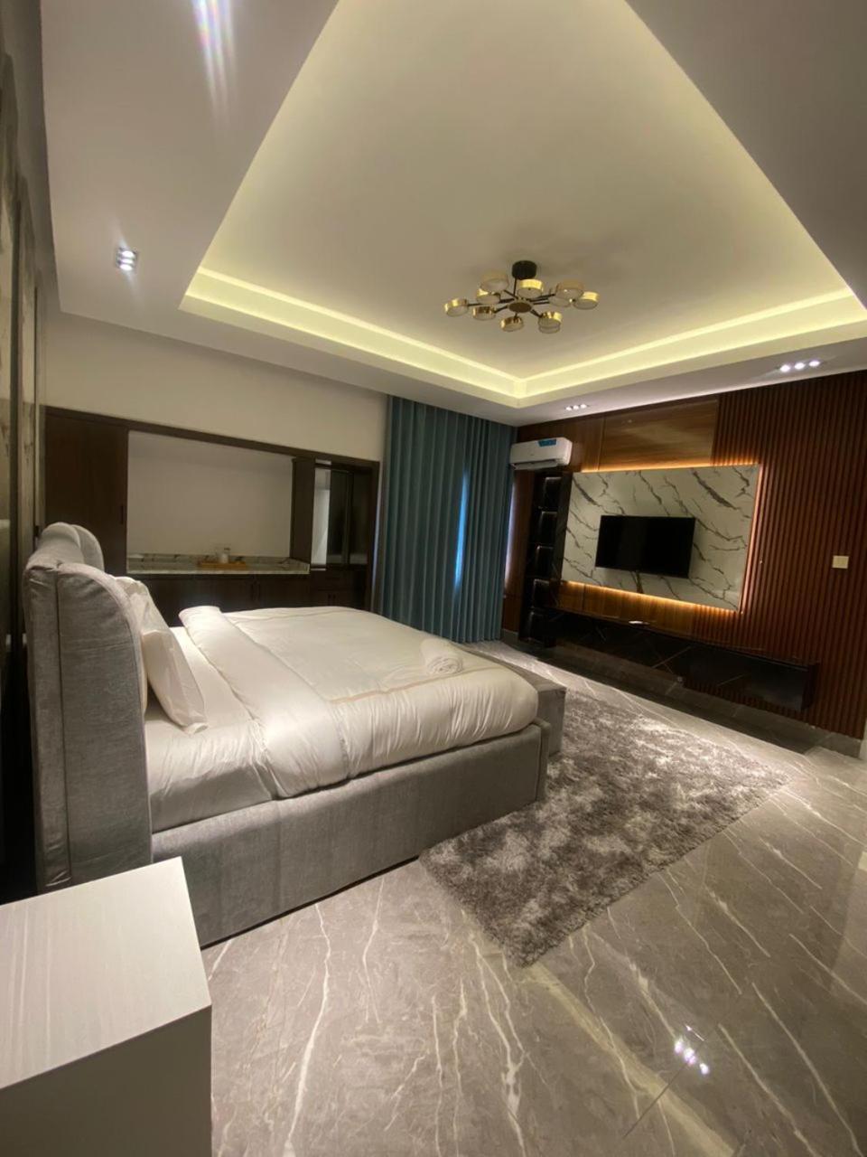 Sujimoto Residences Macdonald 拉各斯 外观 照片